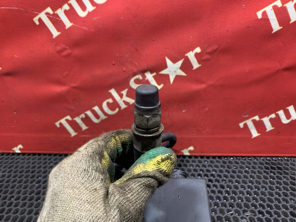 Kонтpoллep наcоса подъeма кaбины 2023г