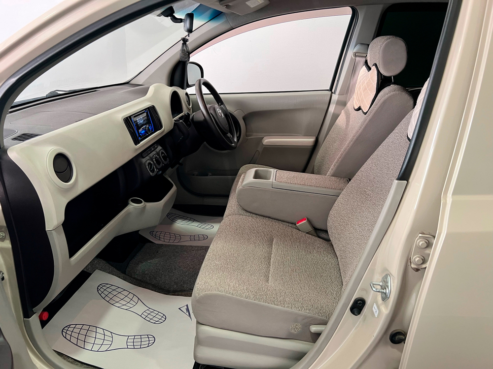 Toyota Passo, 2010 год
