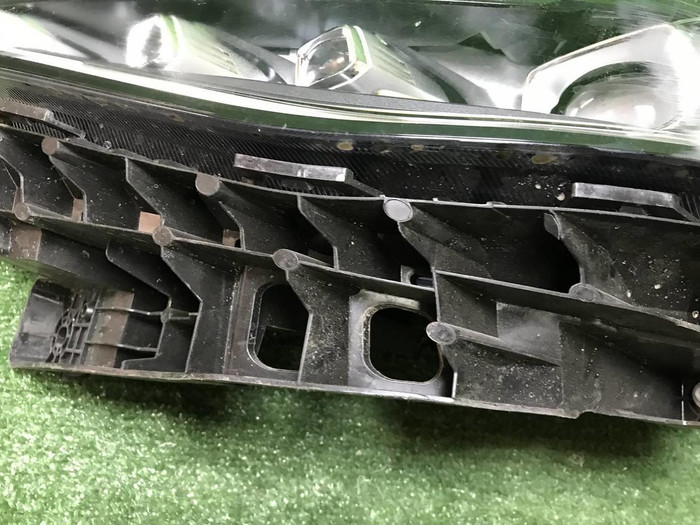 Фара левая Haval F7 (2018-2024) LED