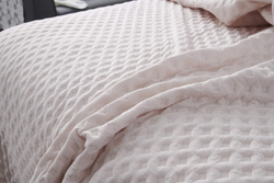 Покрывало 160х220 и наволочка 50х70 Sofi De MarkO Диана кремовое