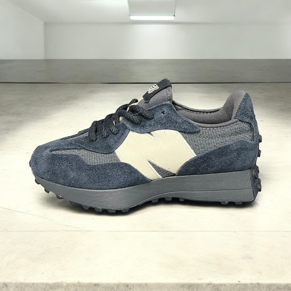 New Balance 327 • Blue