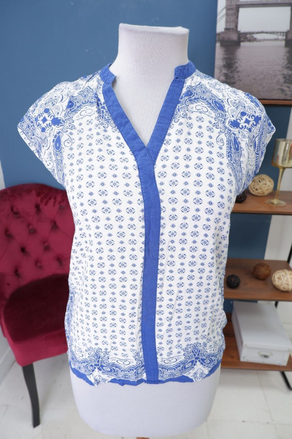 Блузка красивая 44 размер