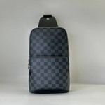 Сумка-слинг Louis Vuitton