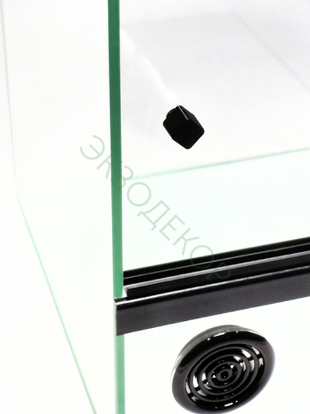 Террариум 40х30х80, модель "профи".