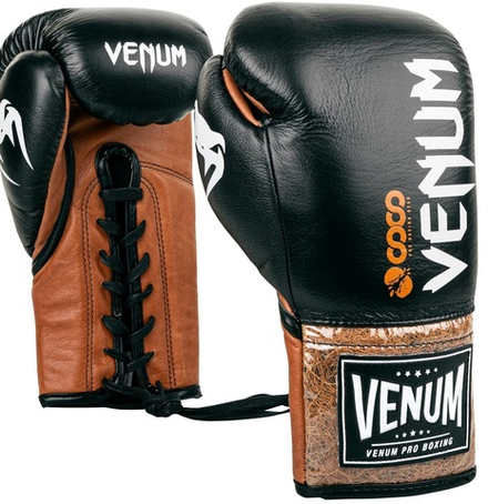 Боксерские перчатки боевые Venum  Coco  Monogram Pro на шнуровке черно-коричневые