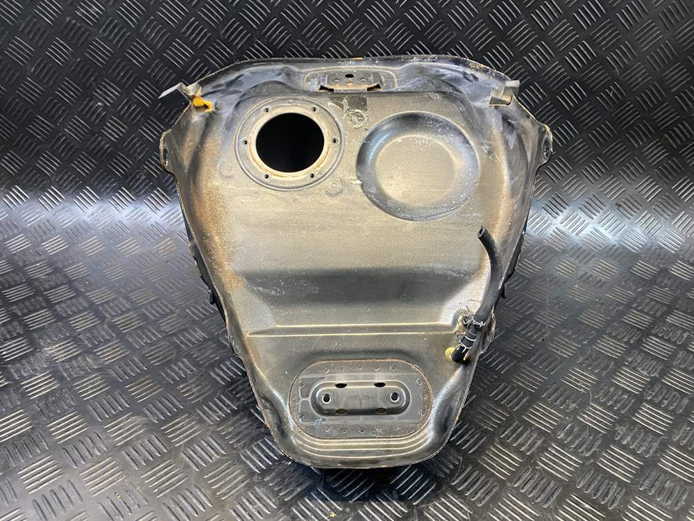 Бак топливный Yamaha FJR1300A RP13A 2010