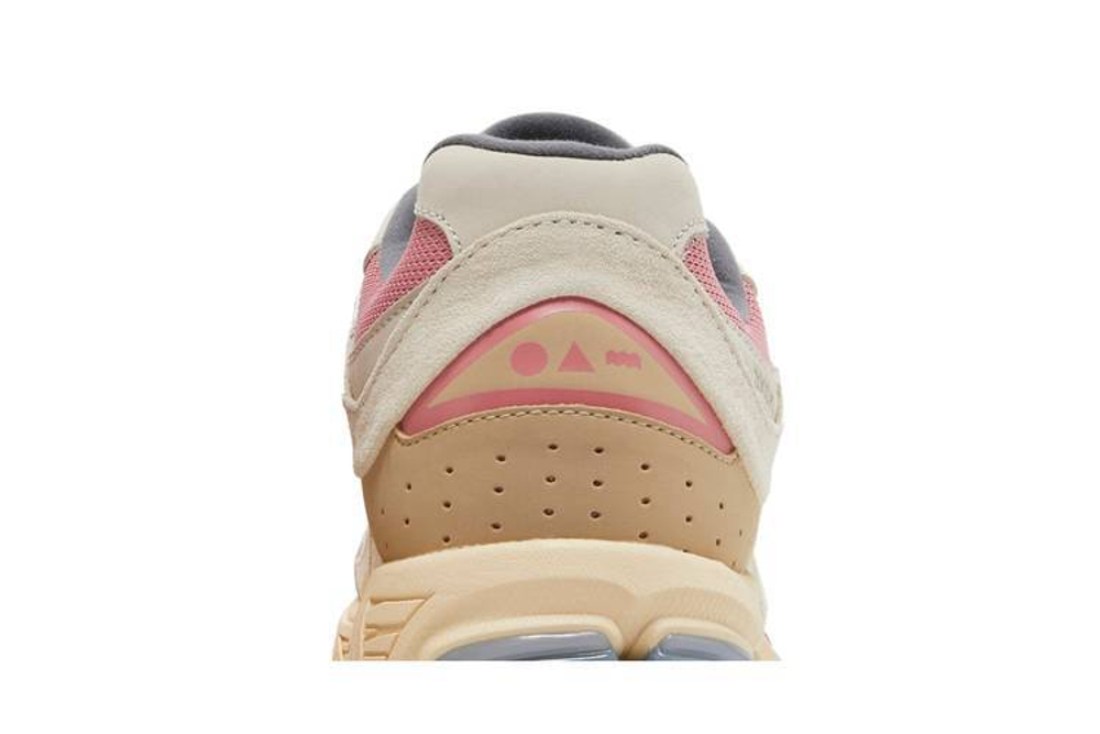 Кроссовки New Balance Nb 2002R