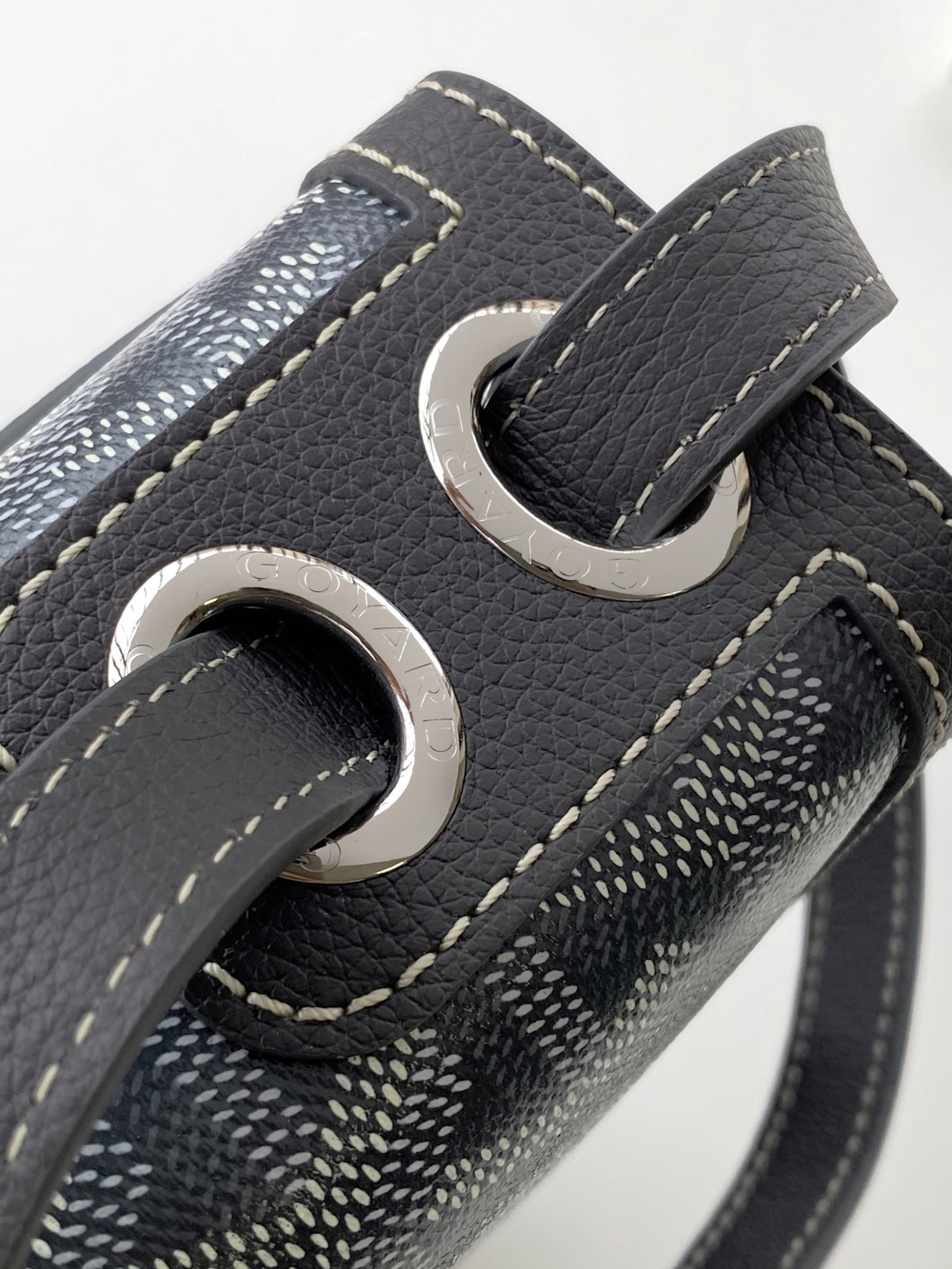 Goyard 233 Bag 25 cm