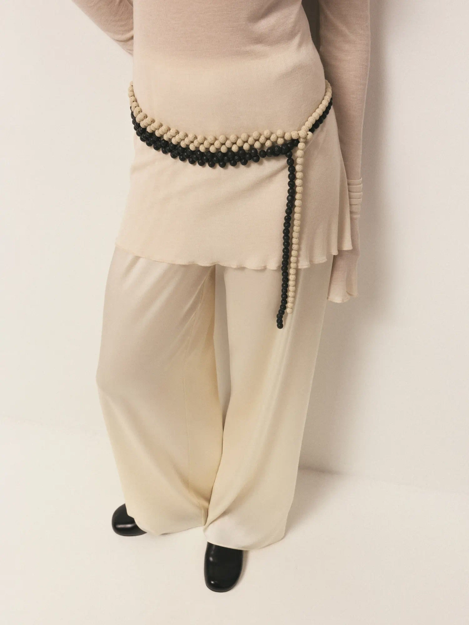 Пояс из пенистой лавы