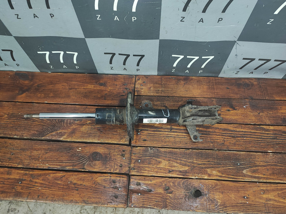 Амортизатор передний левый Haval F7 1 19-24 Б/У Оригинал 2905110XKQ00A