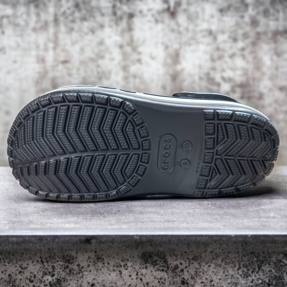 CROCS Bayaband Clog • Black
