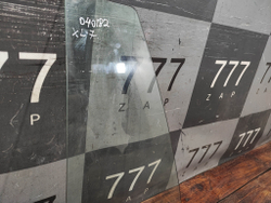 Стекло двери задней левой Suzuki Grand Vitara XL-7 98-05 Б/У Оригинал 8455652D00