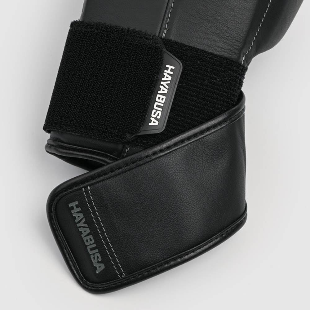Боксерские перчатки Hayabusa T3 Kanpeki Jet Black