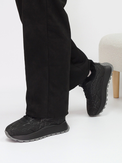 Кроссовки женские зимние