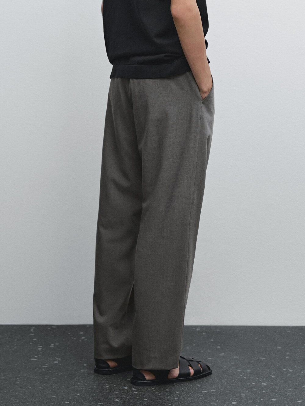 Massimo Dutti Брюки свободного кроя с вытачками, серый