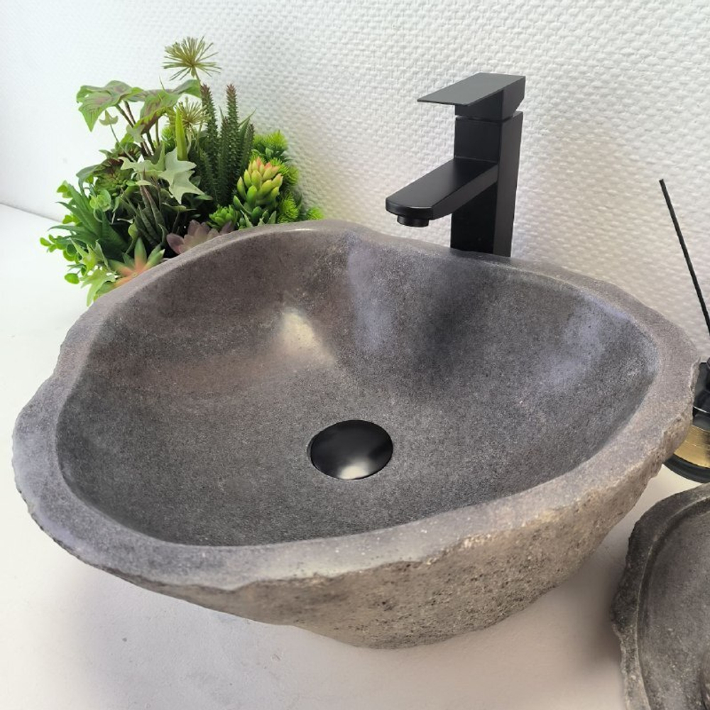 Раковина из речного камня RS63590 (44*41*15) 0122
