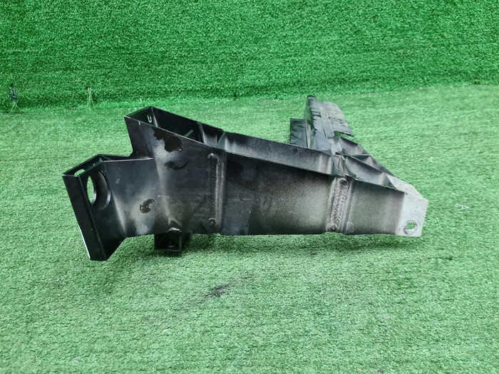 Кронштейн фары правый BMW X3 F25, X4 F26 (10-17)