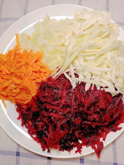 Нарезка овощей для борща