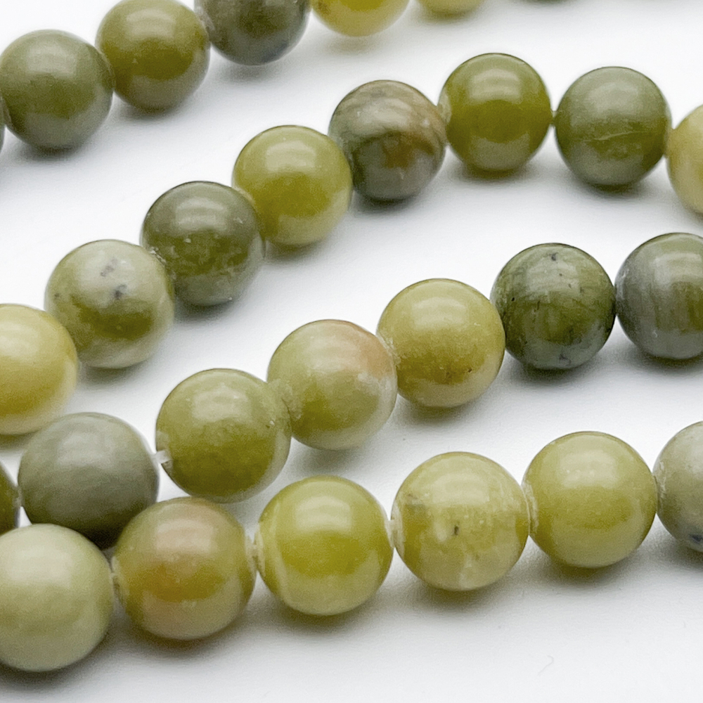 Серпентин бусины, диаметр около 8,6-8,8 мм, цена за 22 шт (1/2 нити)
