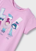 футболка с леггинсами