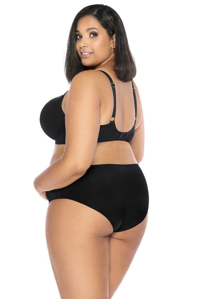 Бюстгальтер Gaila черного цвета кружевной на каркасах