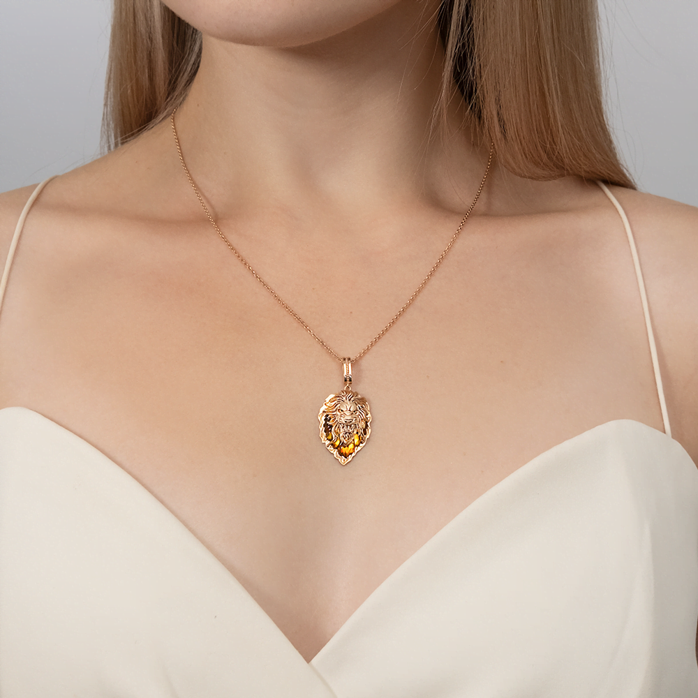 Подвеска «Лев» из красного золота с янтарём и эмалью