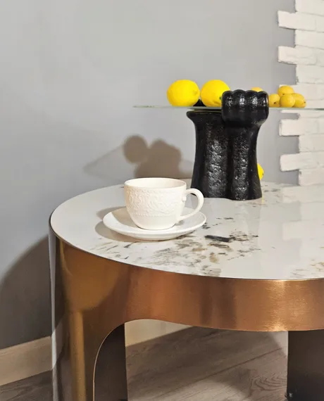 Стол журнальный Como L, Ø80х42 см, керамогранит Calacatta Macchia