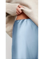 Юбка весенняя, атласная плотная, шелковая на резинке