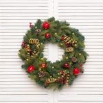 Рождественский венок с гирляндой встроенной «Богемия» (Литая+пвх+ягоды и фрукты) 60 см