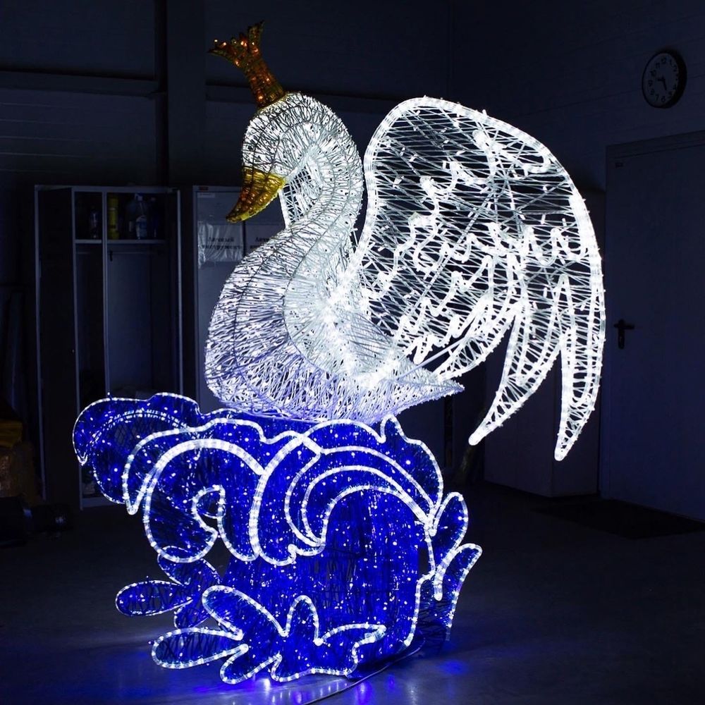 Световая фигура «Царевна-Лебедь»