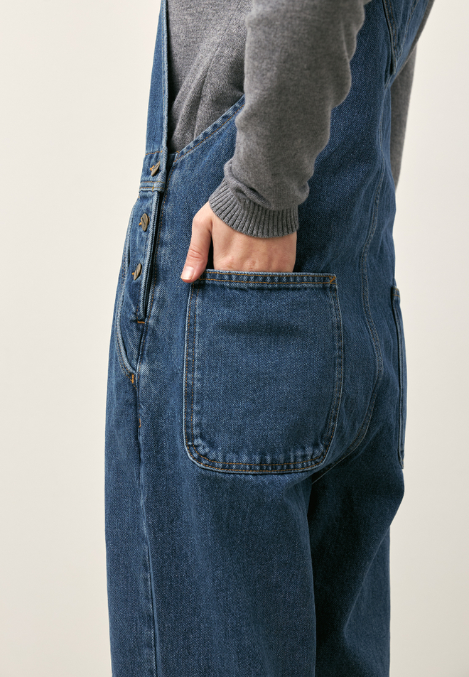 Комбинезон джинсовый