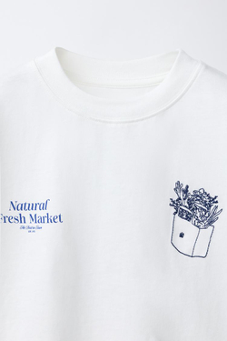 ZARA ФУТБОЛКА С ВЫШИВКОЙ И НАДПИСЬЮ, БЕЛЫЙ