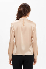 23357 Блузка женская (бежевый)