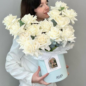 «Флер наркотик» французские белые Розы Плайя бланка 15шт в коробке