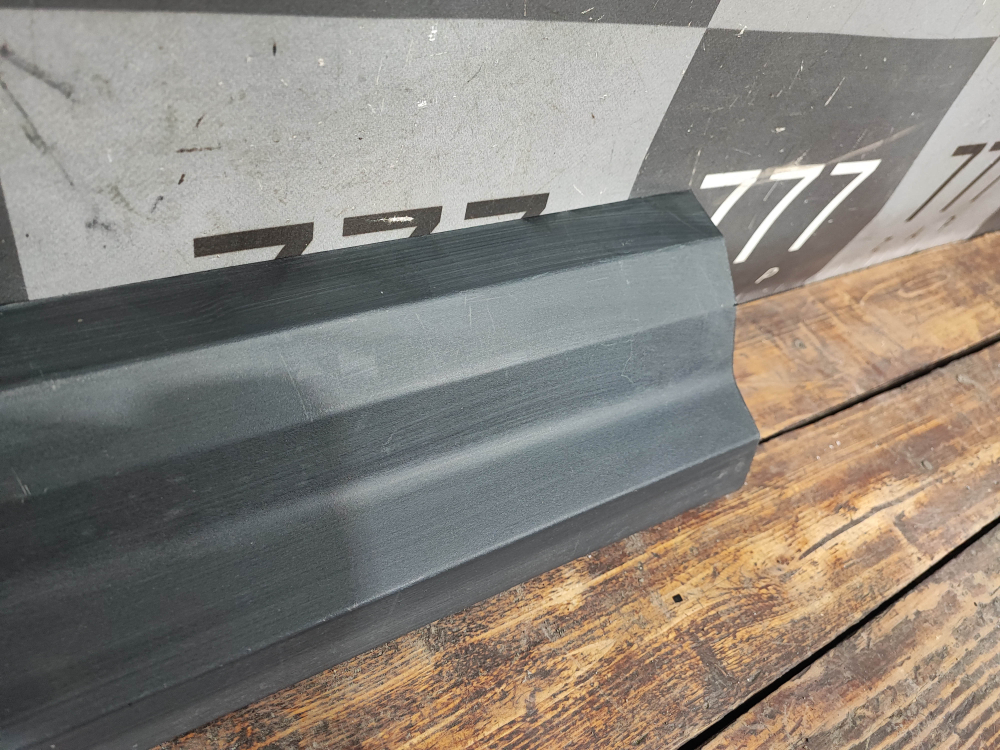 Накладка двери передней левой Geely Coolray 23-нв Б/У Оригинал 5075078600