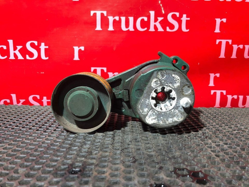 Ролик натяжитель приводного ремня