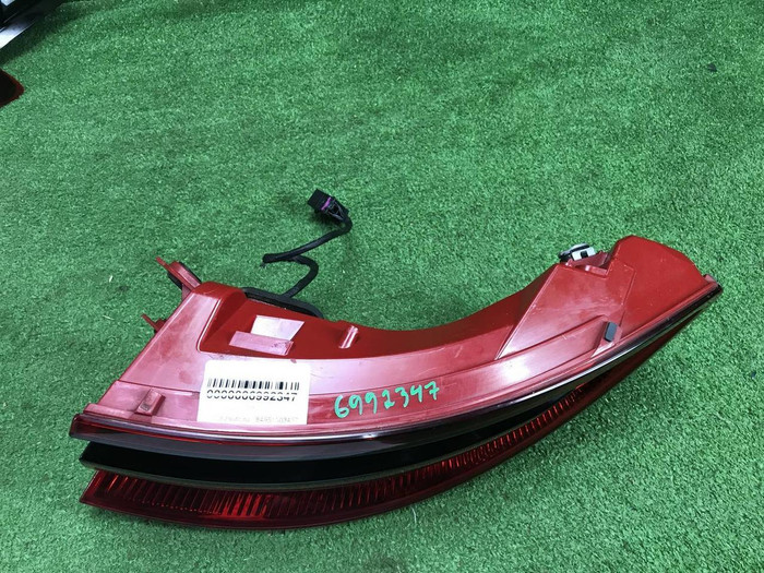 Фонарь правый внешний Porsche Macan 95b (14-18)