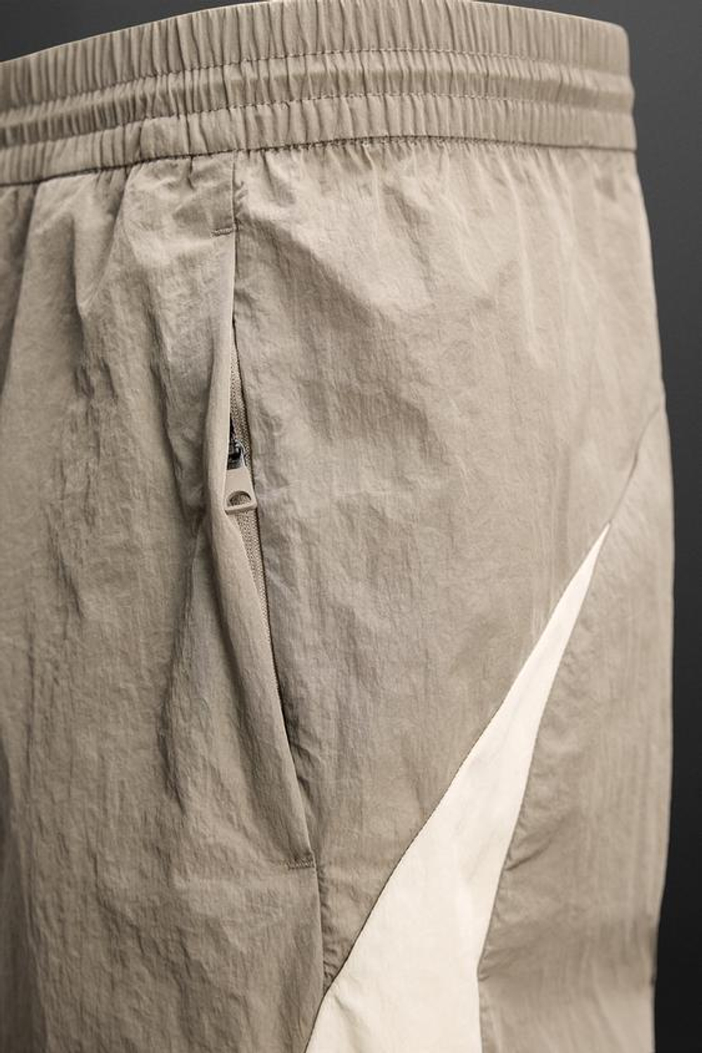 ZARA БРЮКИ-ДЖОГГЕРЫ В СТИЛЕ КОЛОР-БЛОК, ПЕСОЧНЫЙ