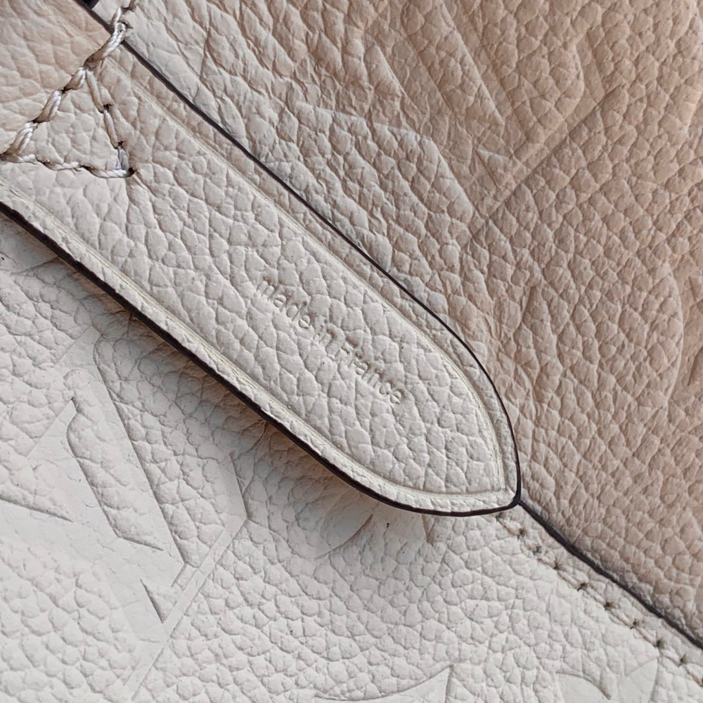 Louis Vuitton NeoNoe MM