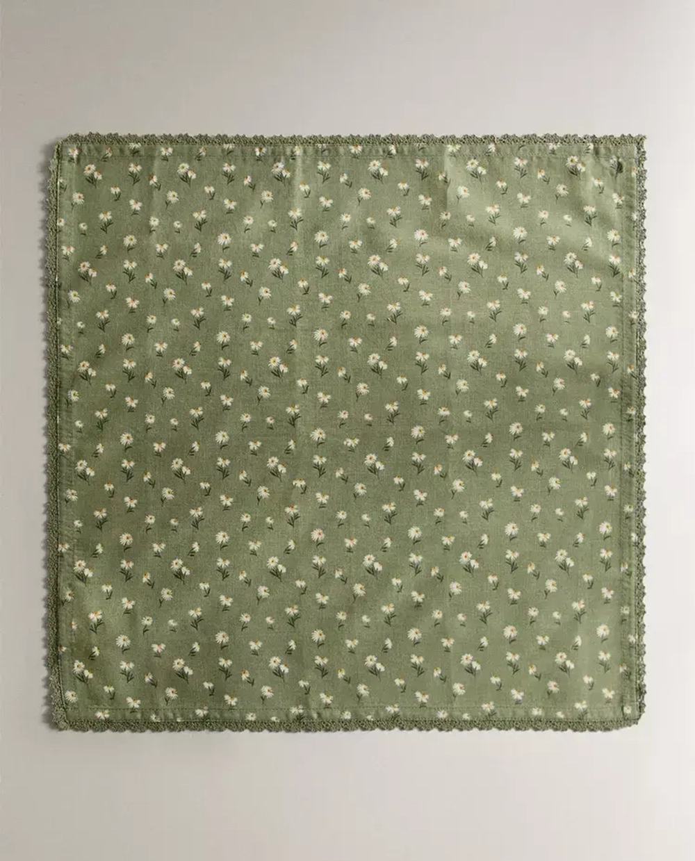 ZARA HOME САЛФЕТКИ ИЗ ХЛОПКА С ПРИНТОМ «РОМАШКИ» (НАБОР ИЗ 2 ШТ.), ЗЕЛЕНЫЙ