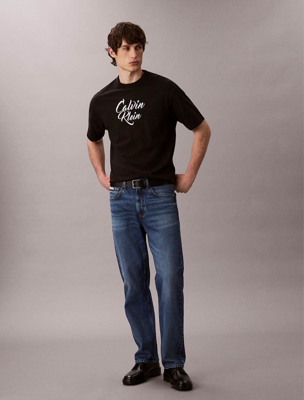Футболка Calvin Klein Script Logo Graphic Relaxed Black