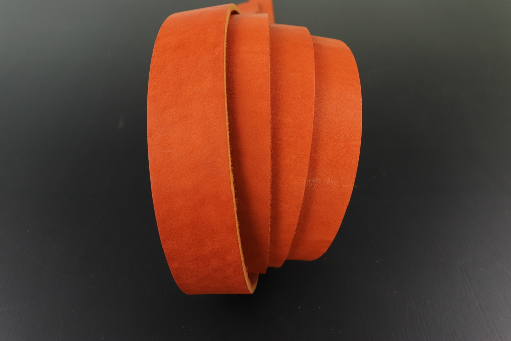 Ременная заготовка Рыжая гладкая 4мм+