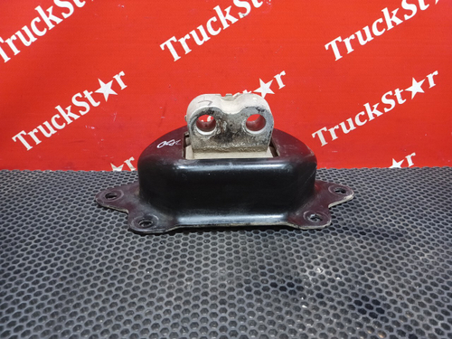 Подушка двигателя задняя левая 2023г