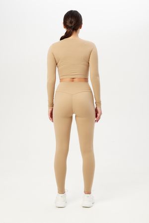 Легинсы с высокой талией