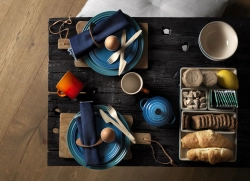 Le Creuset Мини-кокотница 10см кремовая 71901107160100