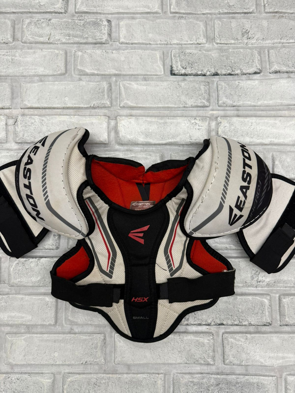Easton synergy hsx YTH S
