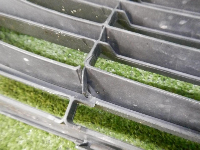 Решетка переднего бампера Toyota Camry xv70 (2017-2021)