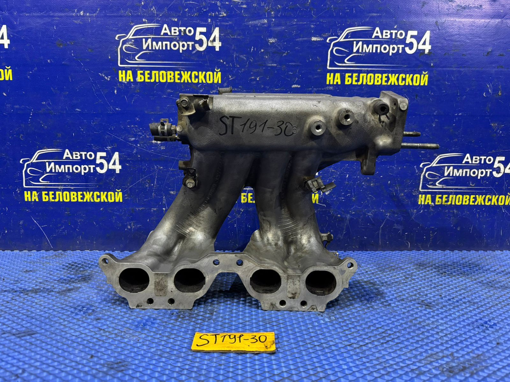 Коллектор впускной TOYOTA CORONA 1993