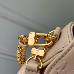 Louis Vuitton Ivy Wallet On Chain Bag