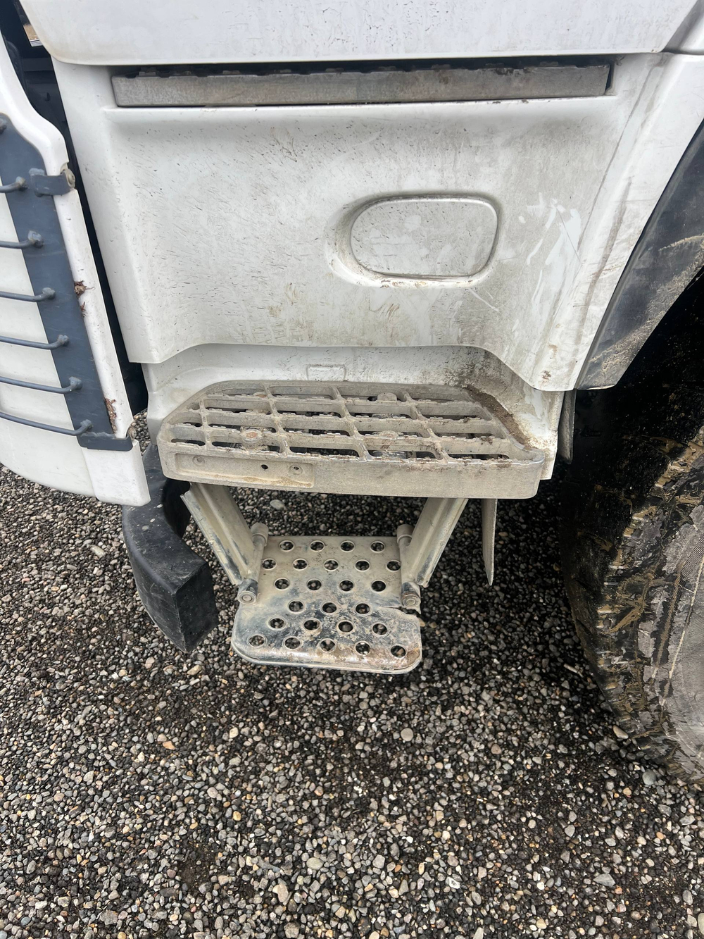 DongFeng KC 8x4 Самосвал KC (Дизельный, 8,9 л, 371 л.с., МТ)